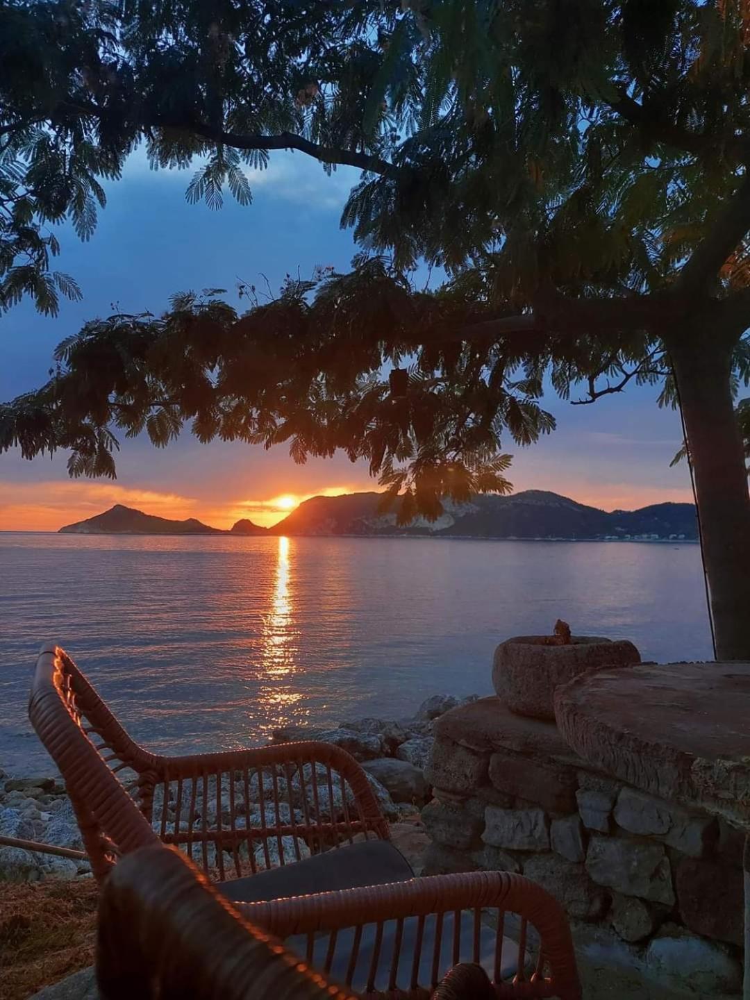 Hidden Paradise آغيوس غيوريوس باغون المظهر الخارجي الصورة